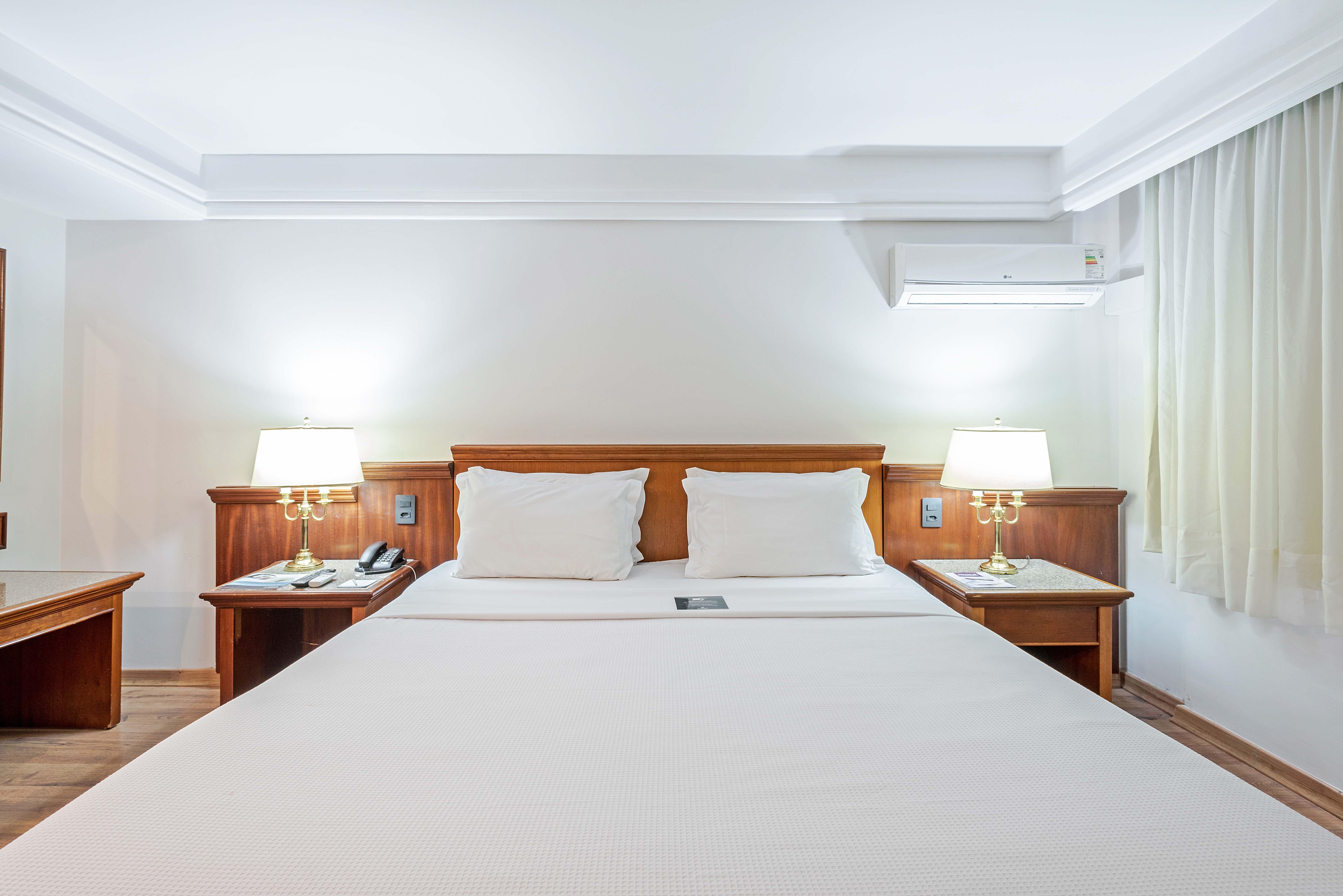 Rede Andrade Braz Hotel กูรีตีบา ภายนอก รูปภาพ