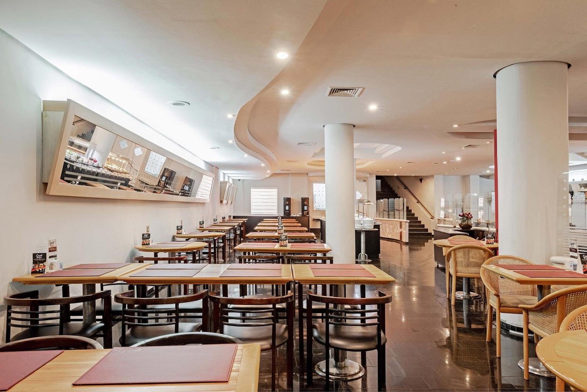Rede Andrade Braz Hotel กูรีตีบา ภายนอก รูปภาพ