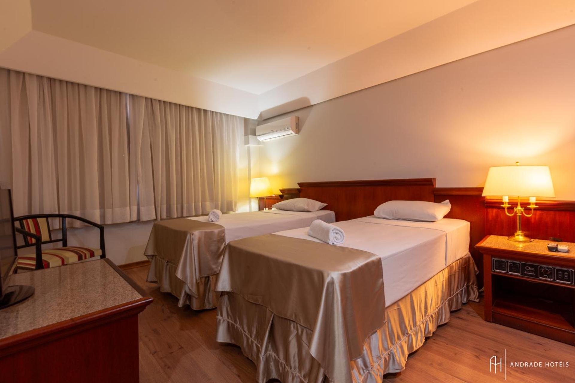 Rede Andrade Braz Hotel กูรีตีบา ภายนอก รูปภาพ