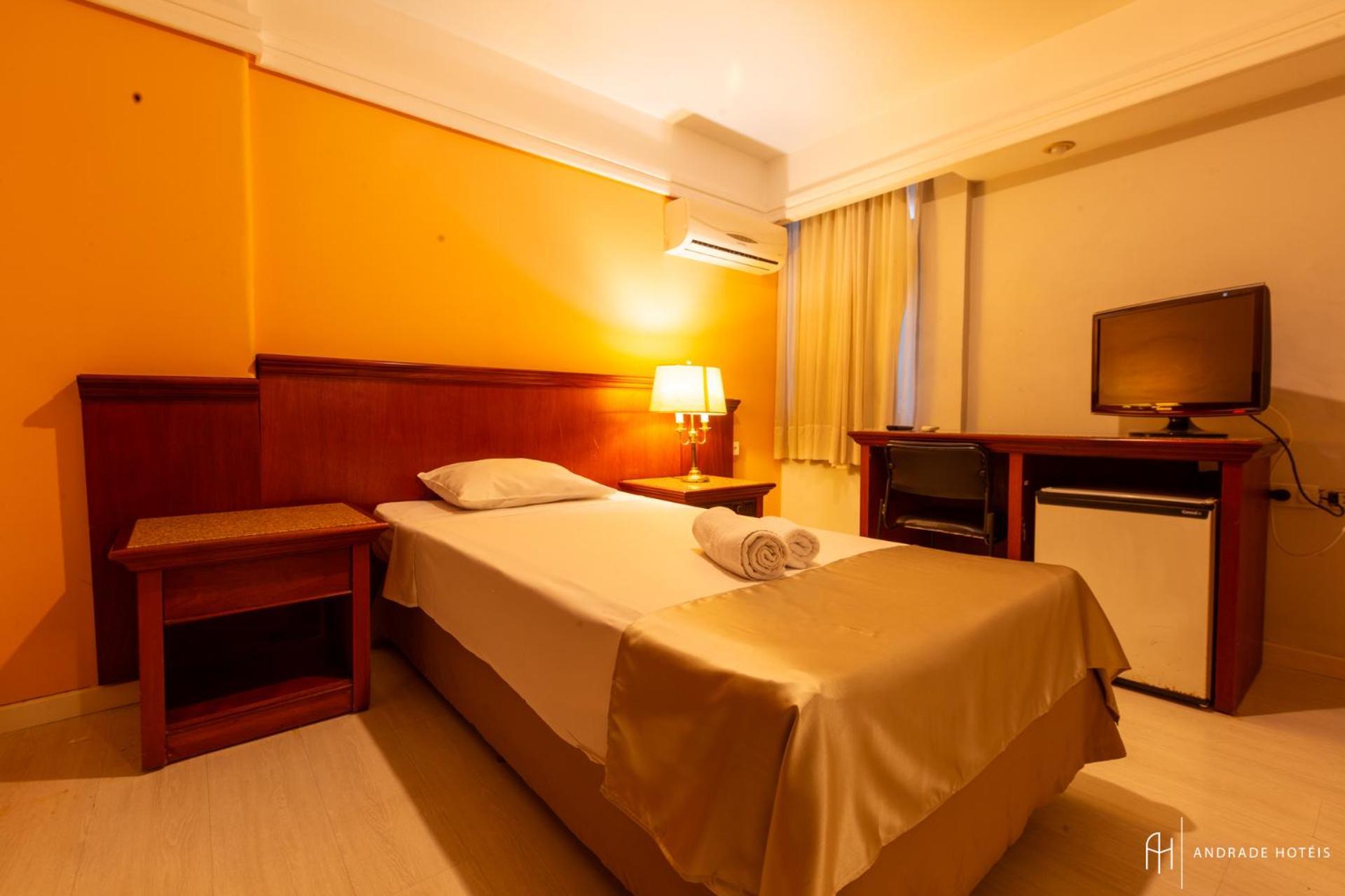 Rede Andrade Braz Hotel กูรีตีบา ภายนอก รูปภาพ